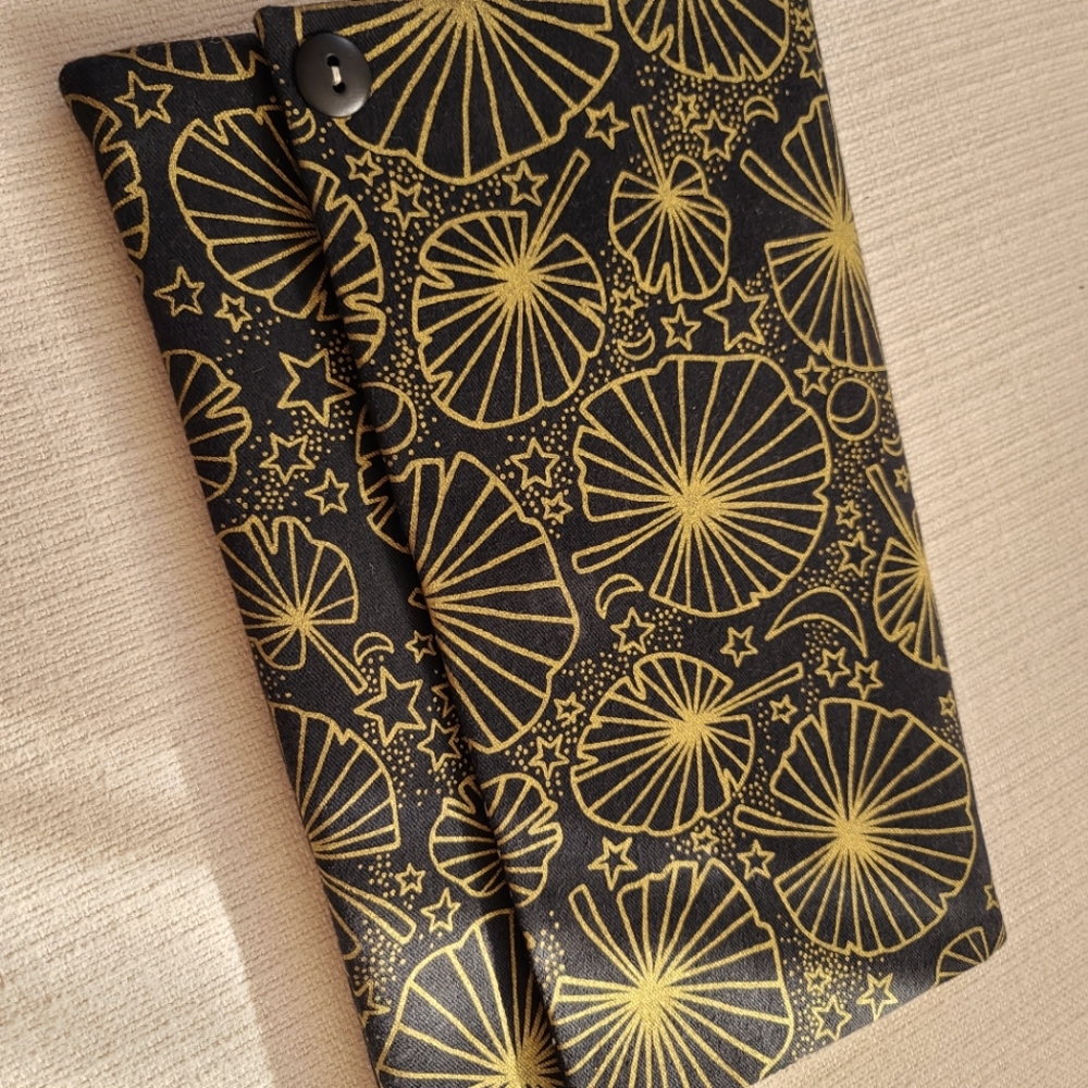 Jana Lam clutch